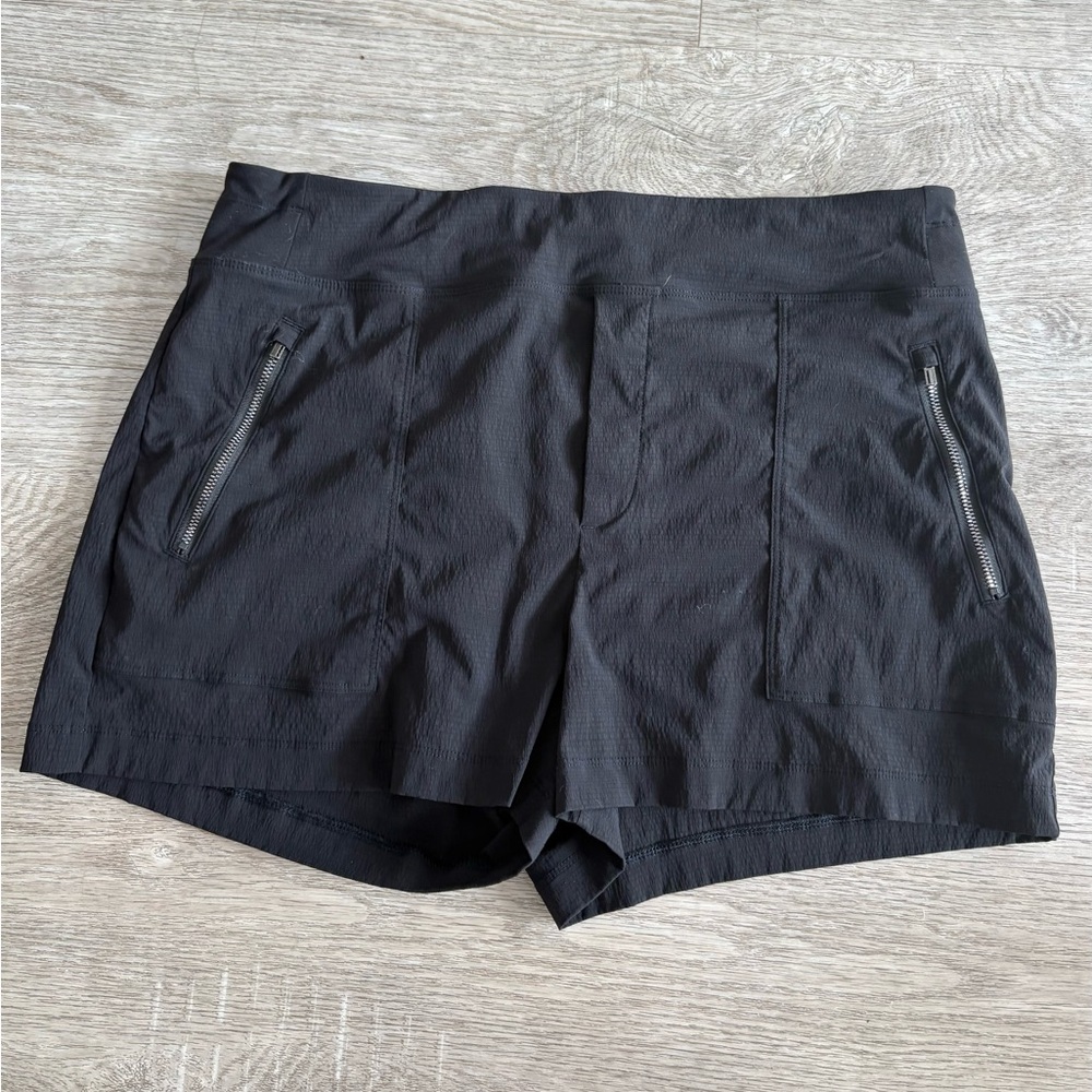 Athleta Black Women's Shorts